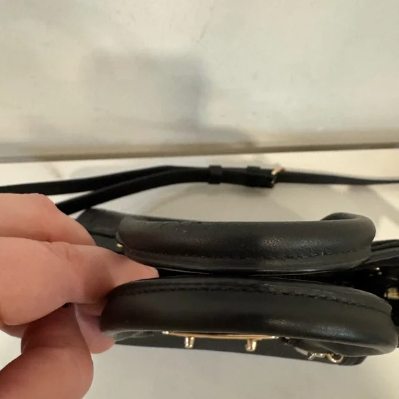 Coach Swagger 20 Mini Pebbled Leather Crossbody - Picture 4 of 14